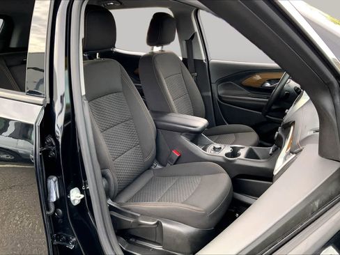 Used 2020 GMC Terrain SLE w/ Driver Convenience Package AWD/4WD image 8