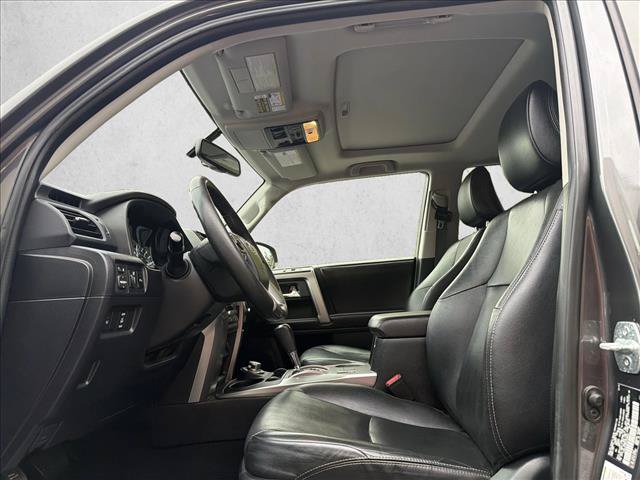 Used 2016 Toyota 4Runner Limited AWD/4WD image 12