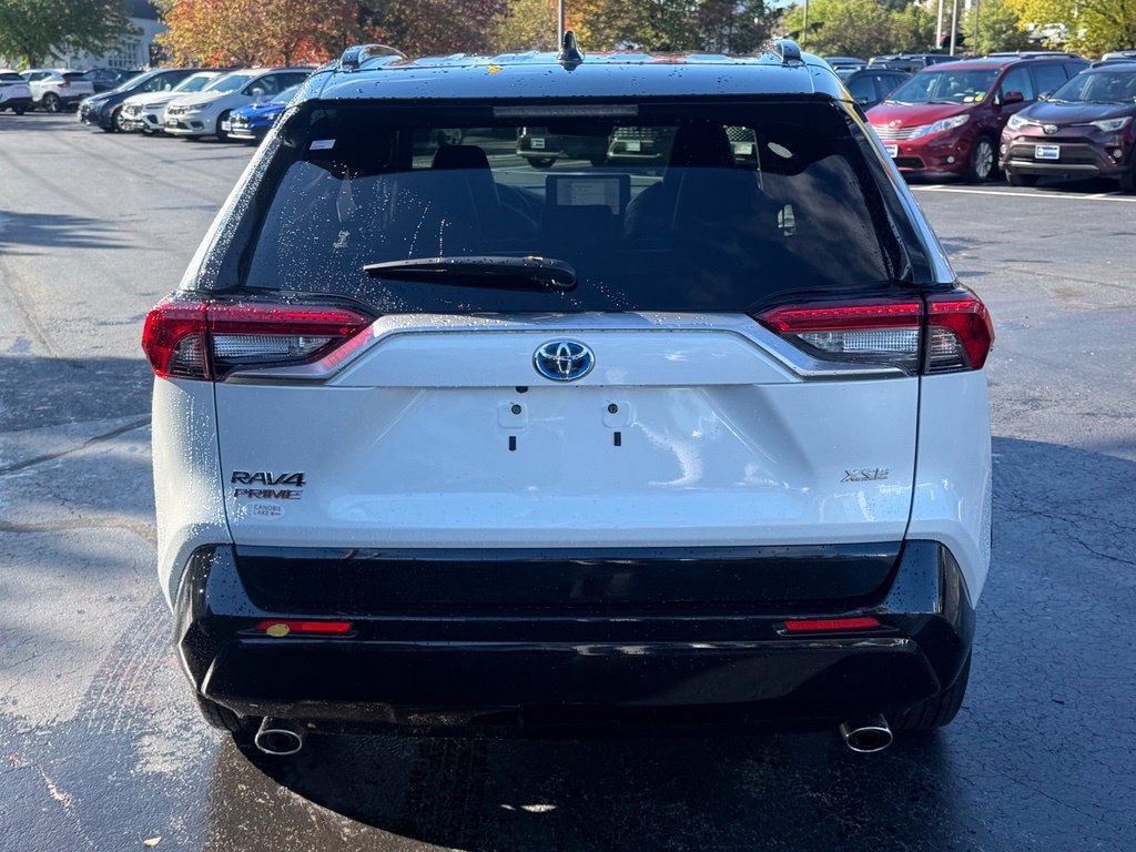 Used 2023 Toyota RAV4 XSE w/ Weather Package AWD/4WD image 6