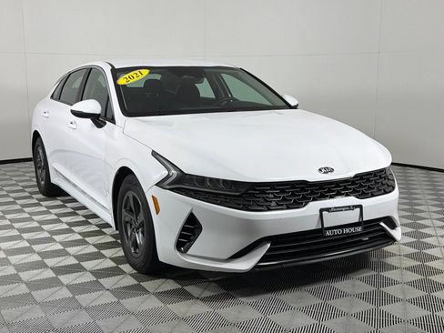Used 2021 Kia K5 LXS image 3
