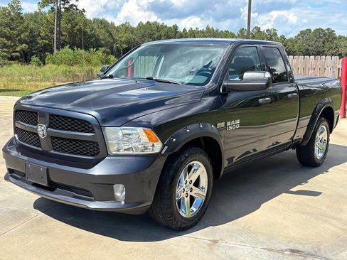 Used 2015 RAM 1500 Express image 1