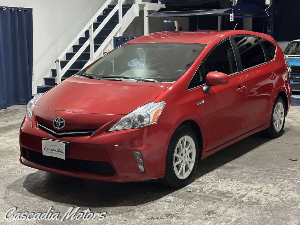 Used 2012 Toyota Prius V Three FWD image 4
