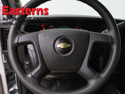 Used 2019 Chevrolet Express 2500 w/ Driver Convenience Package RWD image 10