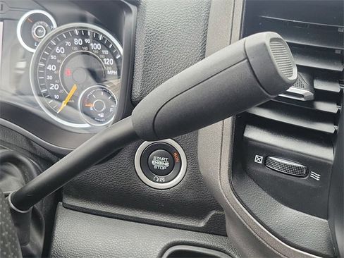 Used 2022 RAM 3500 Tradesman w/ Snow Chief Group image 16