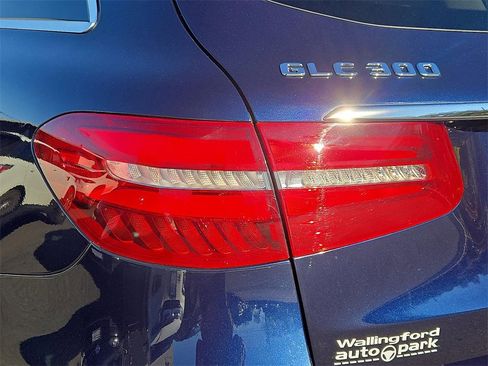 Used 2019 Mercedes-Benz GLC 300 4MATIC image 10