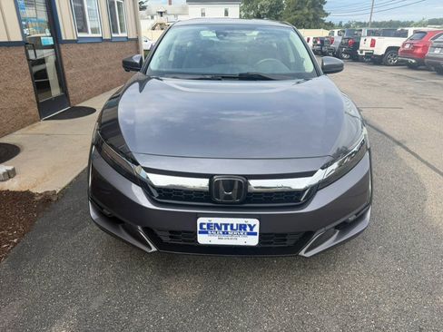 Used 2018 Honda Clarity Plug-In Hybrid image 2