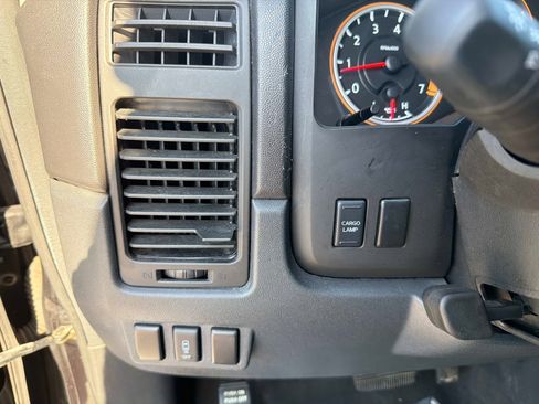 Used 2012 Nissan Titan SV w/ SV Value Truck Pkg image 29