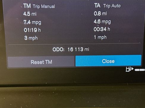 Used 2024 Volvo XC40 B5 Plus w/ Climate Package AWD/4WD image 19