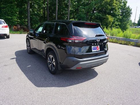 Used 2023 Nissan Rogue SV FWD image 18