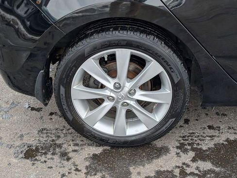 Used 2013 Hyundai Accent SE image 14