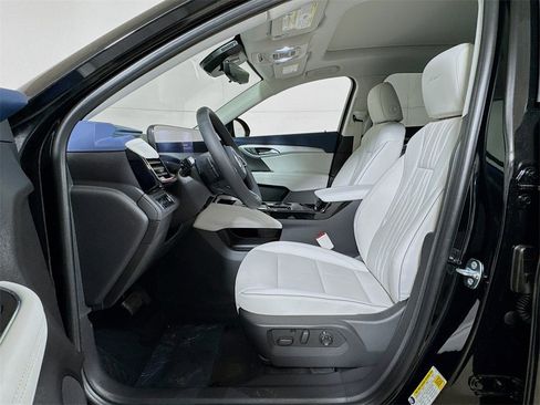 New 2026 Buick Envision Avenir image 12