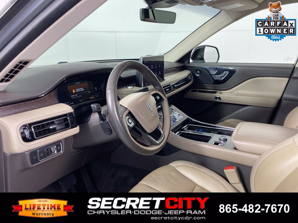 Used 2023 Lincoln Aviator Reserve w/ Jet Package AWD/4WD image 11
