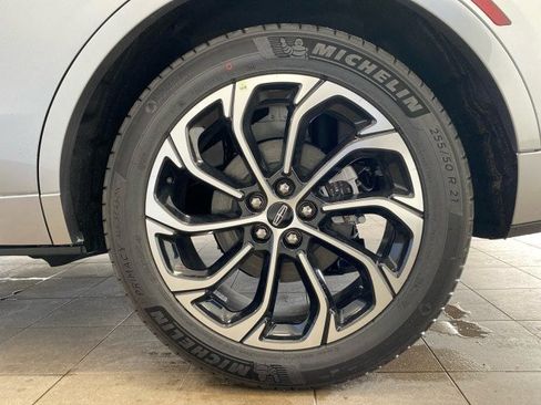 New 2026 Lincoln Nautilus Reserve AWD/4WD image 31