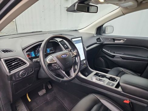Used 2023 Ford Edge SEL image 14