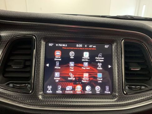 Used 2016 Dodge Challenger SRT Hellcat image 35