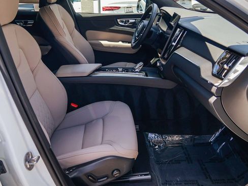 Used 2026 Volvo XC60 B5 Plus w/ Protection Package Premier image 19