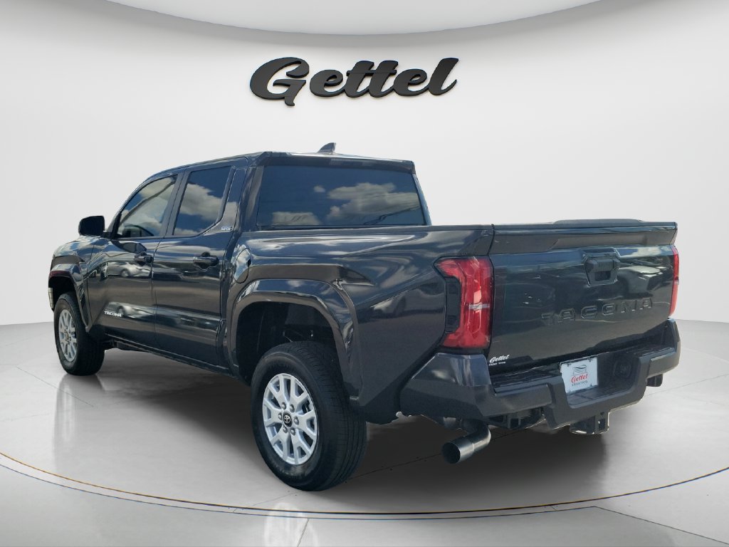 Used 2026 Toyota Tacoma SR5 RWD image 7