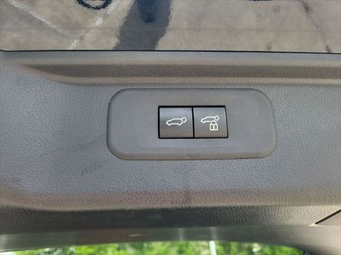 Certified 2024 Toyota Grand Highlander FWD image 30