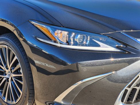 Used 2023 Lexus ES 350 350 Premium Package image 5