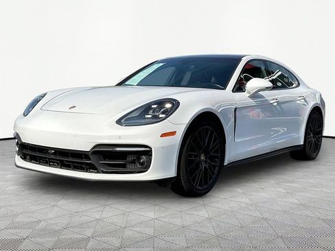 Used 2023 Porsche Panamera Platinum Edition w/ Assistance Package RWD image 3