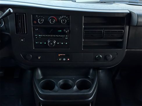 Used 2012 Chevrolet Express 1500 LS image 19