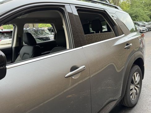 New 2026 Nissan Pathfinder SL AWD/4WD image 30