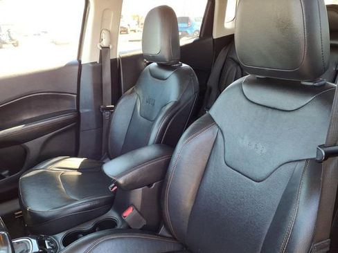 Used 2021 Jeep Compass Limited image 15