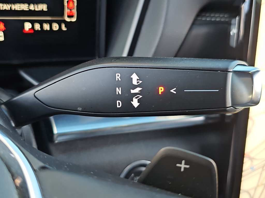 Used 2026 GMC Terrain Elevation w/ Elevation Premium Package FWD image 16