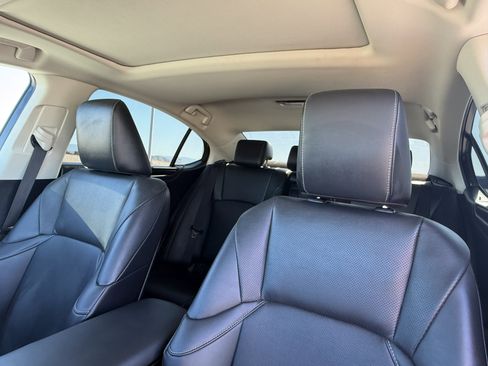 Certified 2025 Lexus ES 300h w/ Premium Package FWD image 19