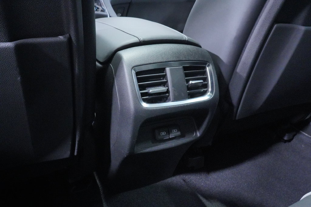 Used 2019 Acura RDX w/ Advance Package FWD image 23