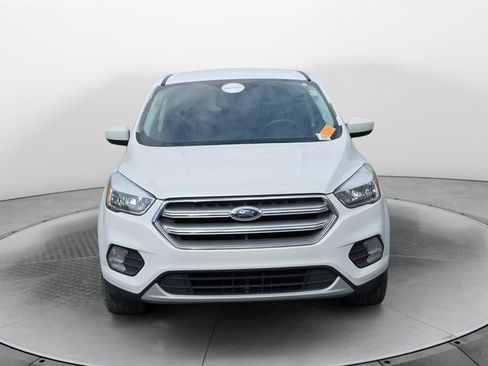 Used 2017 Ford Escape SE w/ SE Cold Weather Package image 8