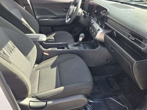 Certified 2026 Hyundai Kona SE FWD image 16