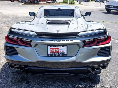 Used 2024 Chevrolet Corvette Stingray Premium Conv w/ Z51 Performance Package RWD image 7