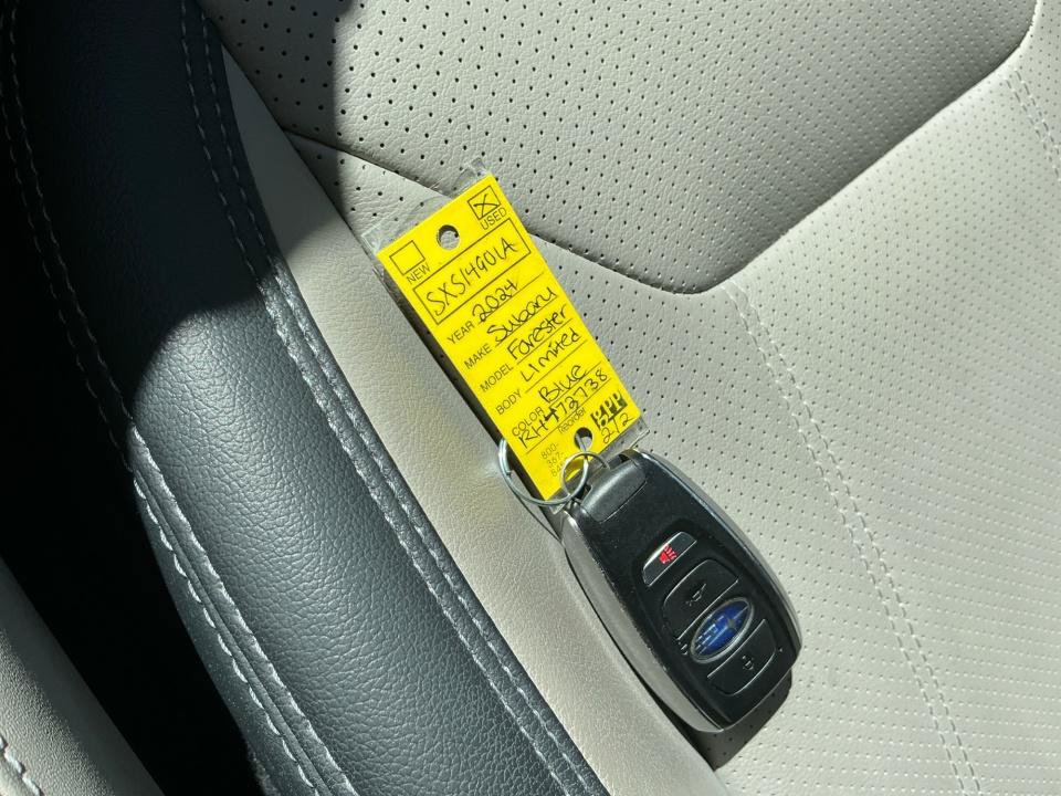 Used 2024 Subaru Forester Limited AWD/4WD image 38
