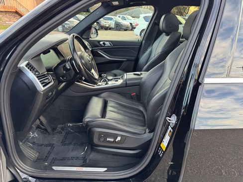 Used 2020 BMW X5 xDrive40i w/ Premium Package image 16