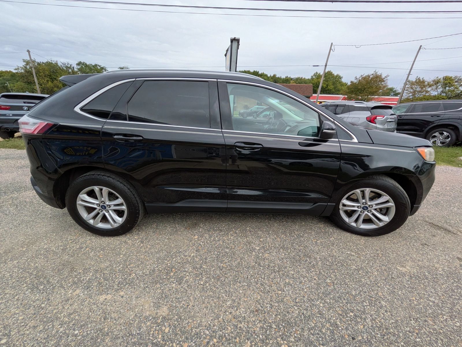 Used 2020 Ford Edge SEL AWD/4WD image 6