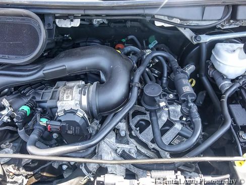Used 2023 Ford Transit 250 Medium Roof AWD image 25