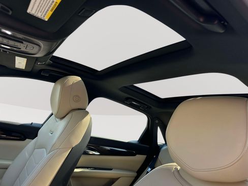Used 2020 Cadillac CT6 Luxury AWD/4WD image 8
