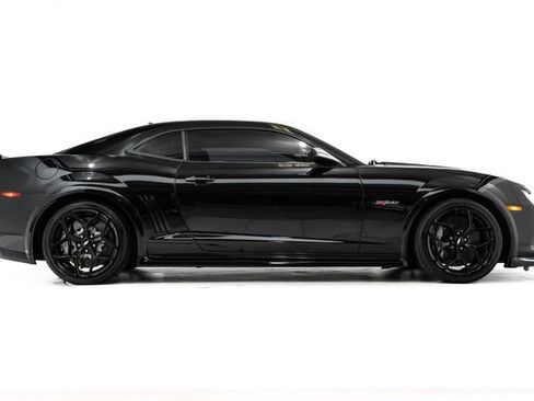 Used 2015 Chevrolet Camaro Z/28 image 5