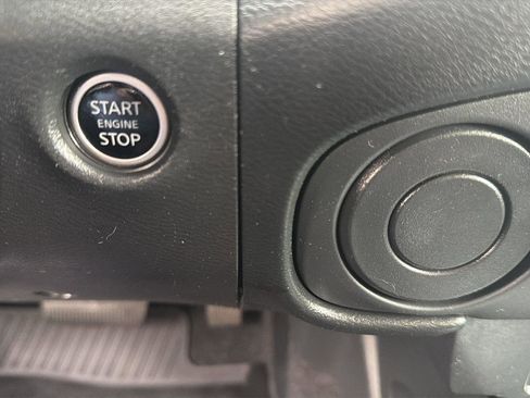 Used 2023 Nissan Frontier S w/ Technology Package RWD image 9