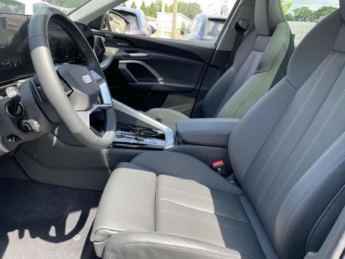 New 2025 Audi Q5 Prestige image 15