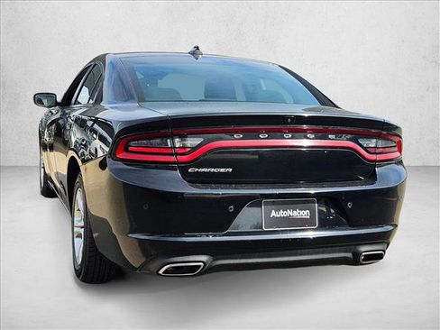 Used 2023 Dodge Charger SXT image 7