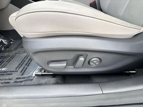 Used 2019 Hyundai Sonata Limited image 14