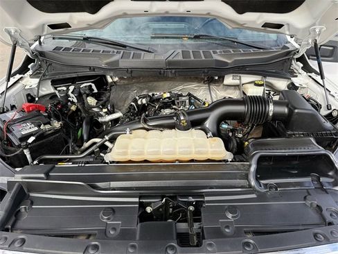 Used 2021 Ford F150 XLT w/ Trailer Tow Package image 25