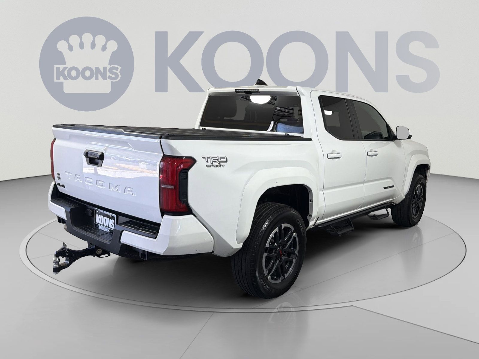 Used 2024 Toyota Tacoma TRD Sport AWD/4WD image 7