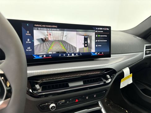 New 2026 BMW 330i xDrive Sedan w/ Premium Package AWD/4WD image 30