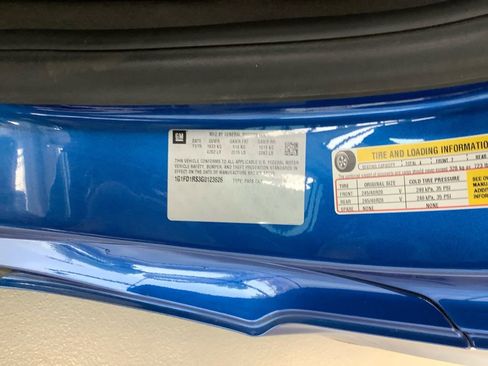 Used 2016 Chevrolet Camaro LT RWD image 20