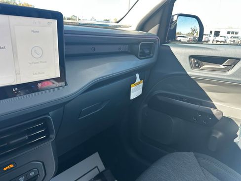 New 2025 Ford Maverick XLT w/ Black Appearance Package image 54