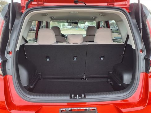 Certified 2025 Kia Soul LX image 29