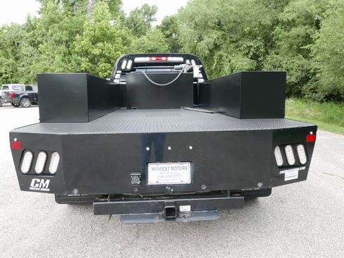 Used 2024 RAM 5500 Tradesman w/ Chrome Appearance Group AWD/4WD image 7